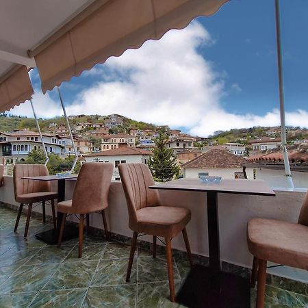Villa Mishel Suites Berati Exterior foto